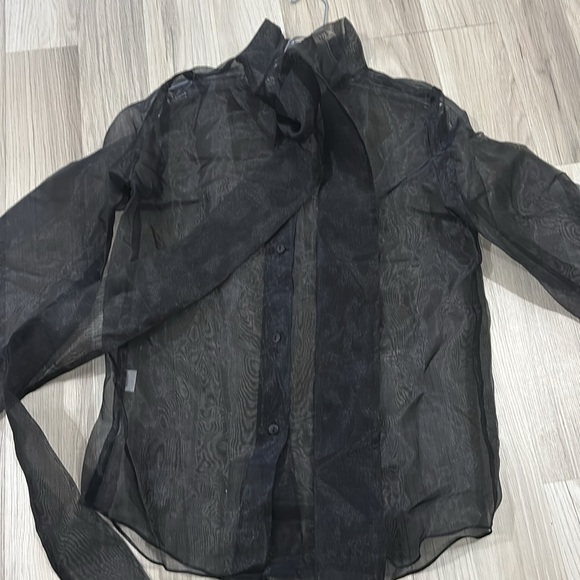 anthropologie sheer Black Back Bow at neck, self tie, Blouse NWOT By Ellender - Picture 4 of 16